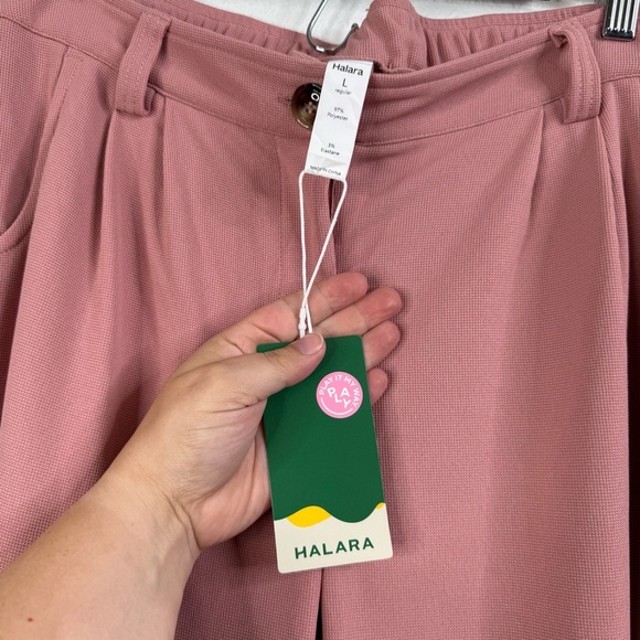 Halara NWT Mid Rise Zipper Pocket Waffle Casual Pants Size Large - Picture 9 of 9